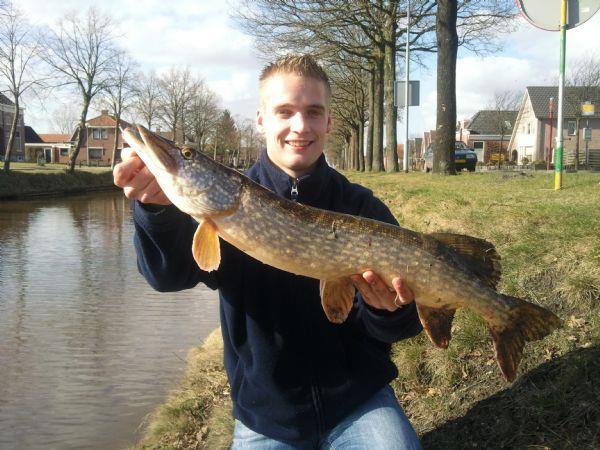 Snoek van 79 cm