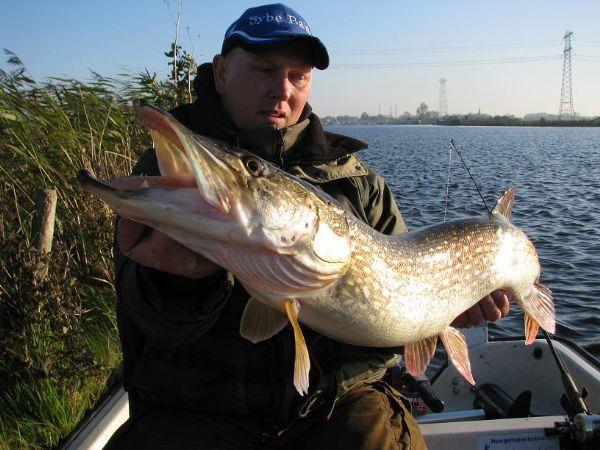 Snoek van 94 cm