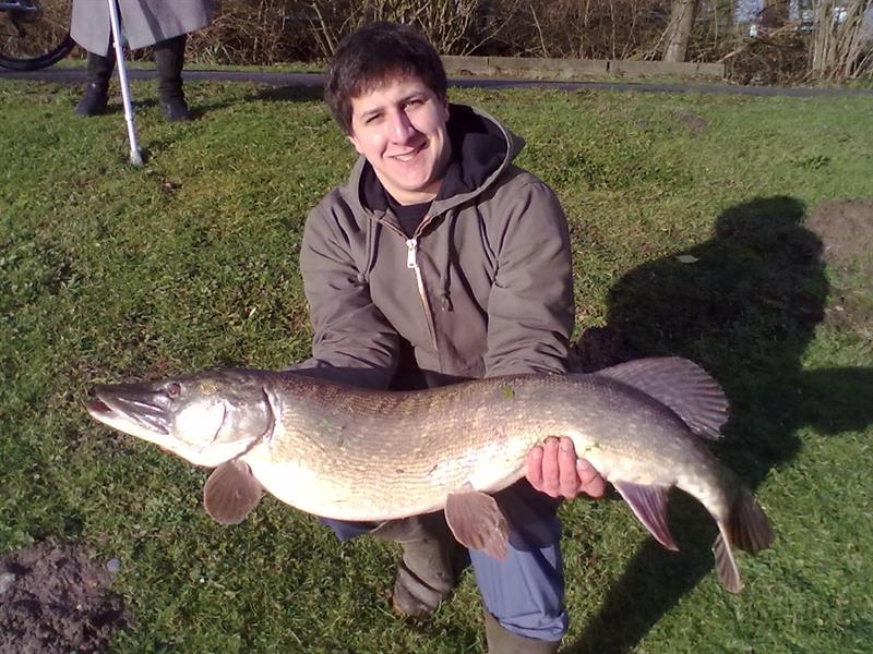 Snoek van 24 pond & 111 cm