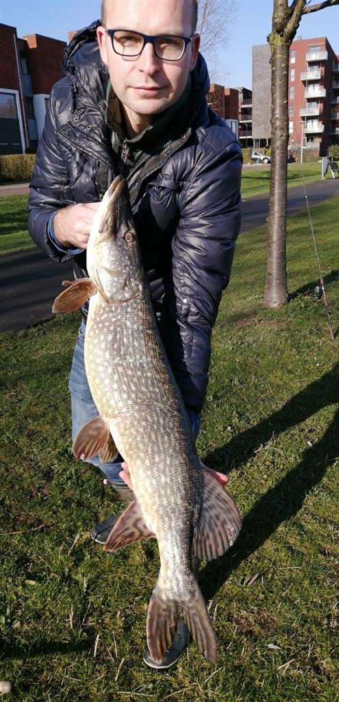 Snoek van 93 cm