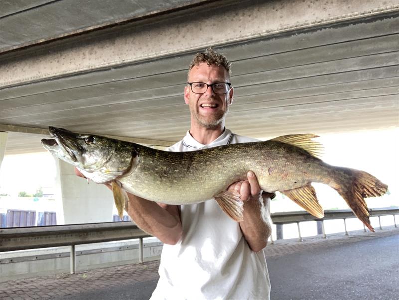 Snoek van 96 cm