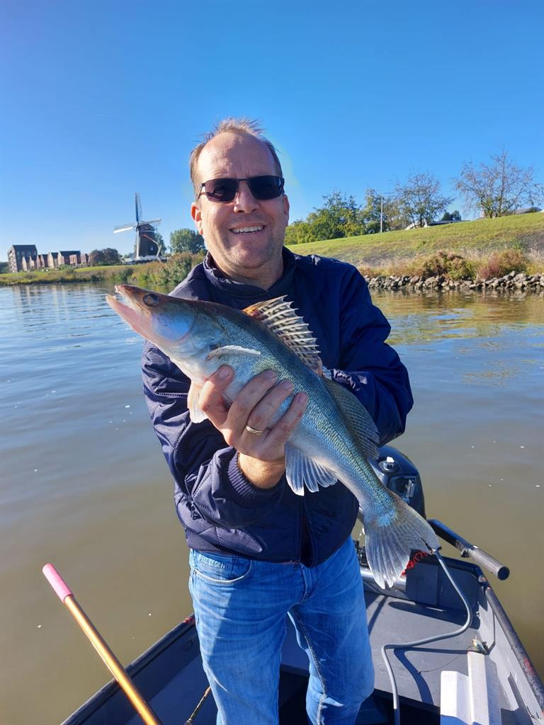 Snoekbaars van 52 cm