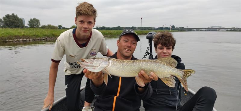 Snoek van 65 cm