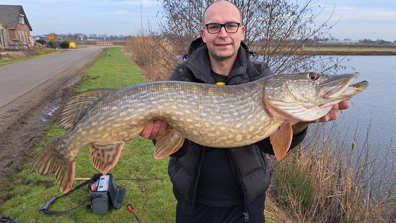 Snoek van 99 cm