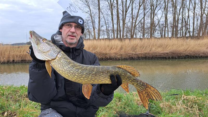 Snoek van 89 cm