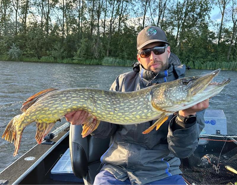 Snoek van 104 cm