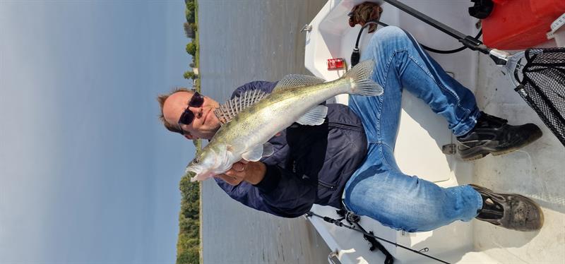 Snoekbaars van 61 cm