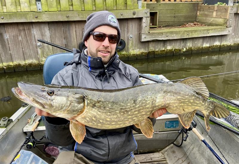 Snoek van 94 cm