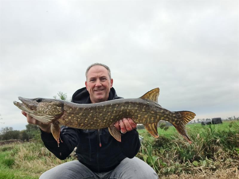 Snoek van 77 cm